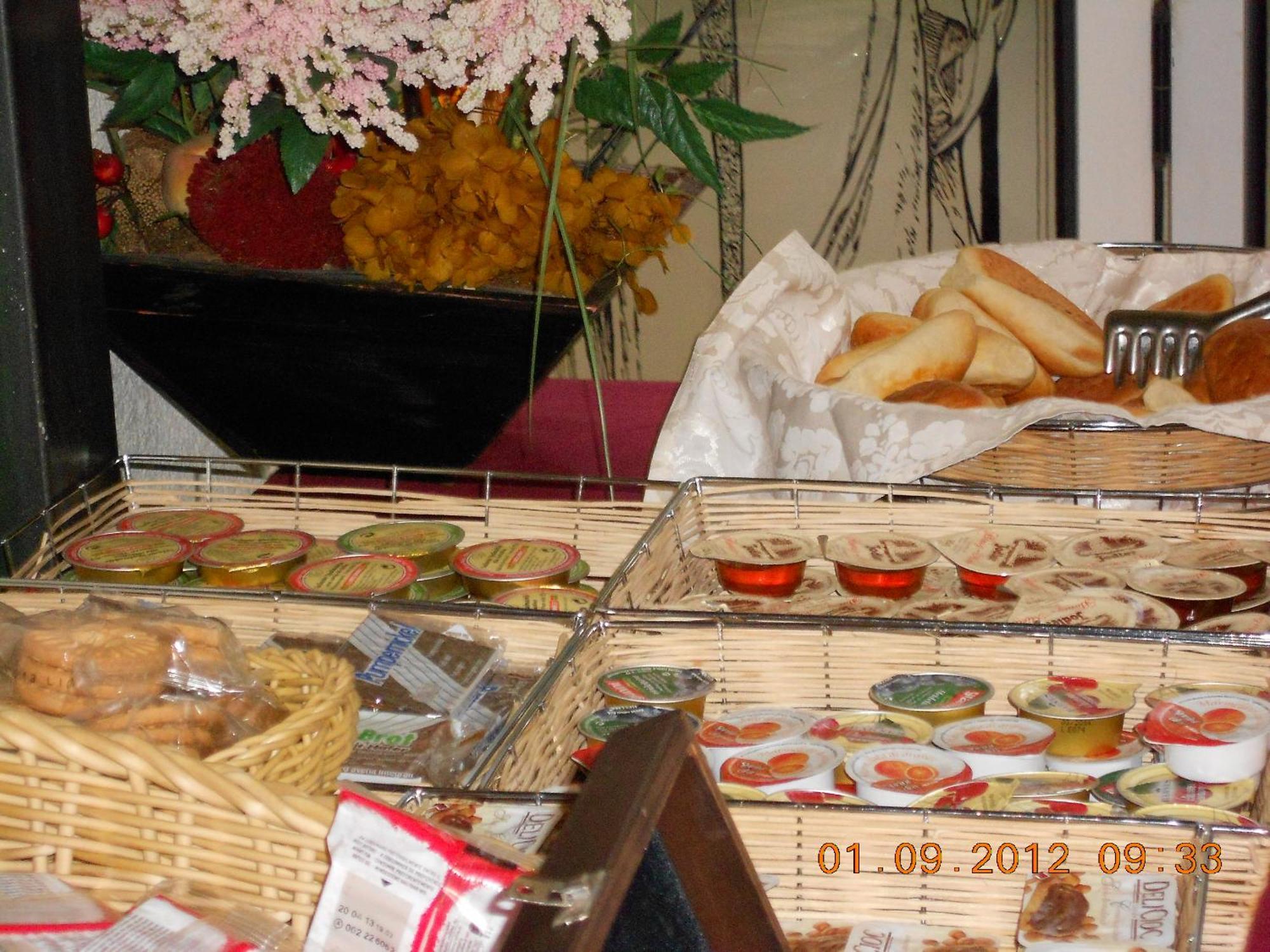 Hotel Residence Maria Grazia Rimini Kültér fotó