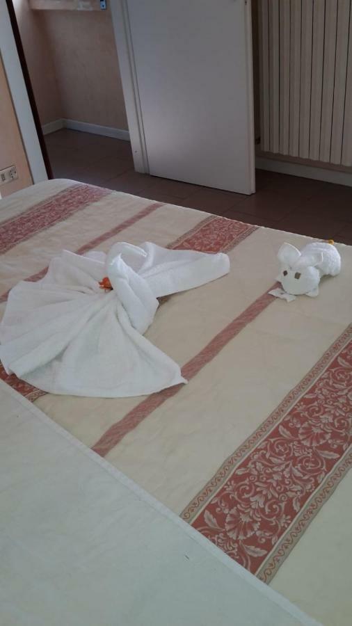 Hotel Residence Maria Grazia Rimini Kültér fotó