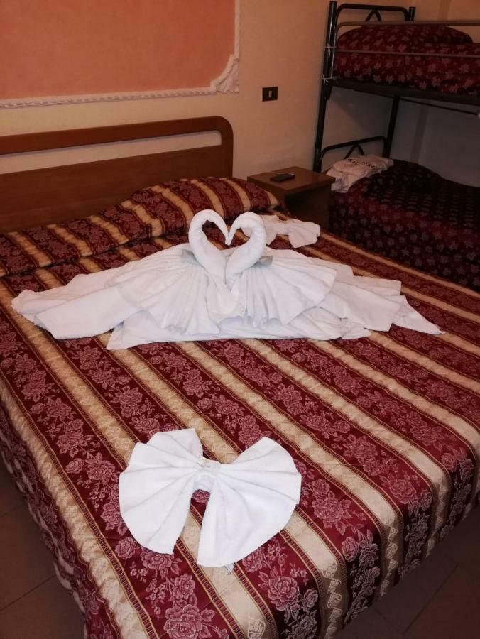 Hotel Residence Maria Grazia Rimini Kültér fotó