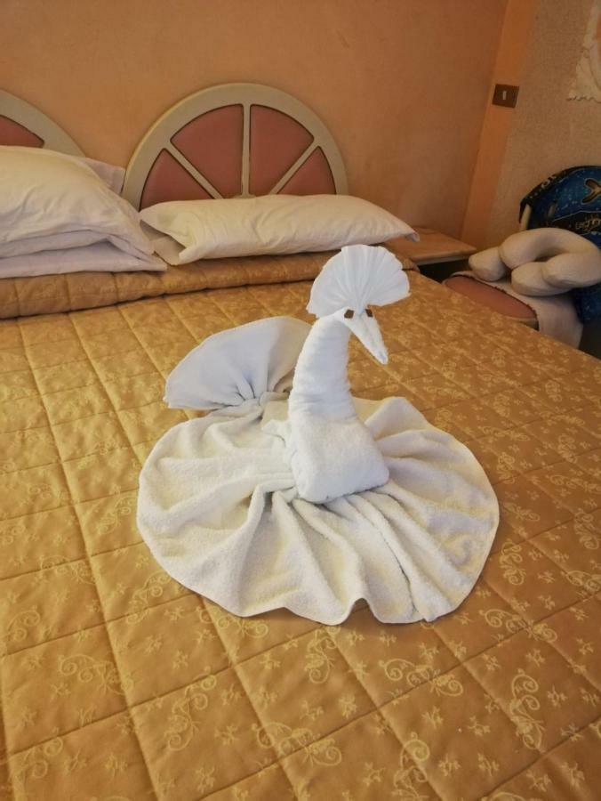 Hotel Residence Maria Grazia Rimini Kültér fotó