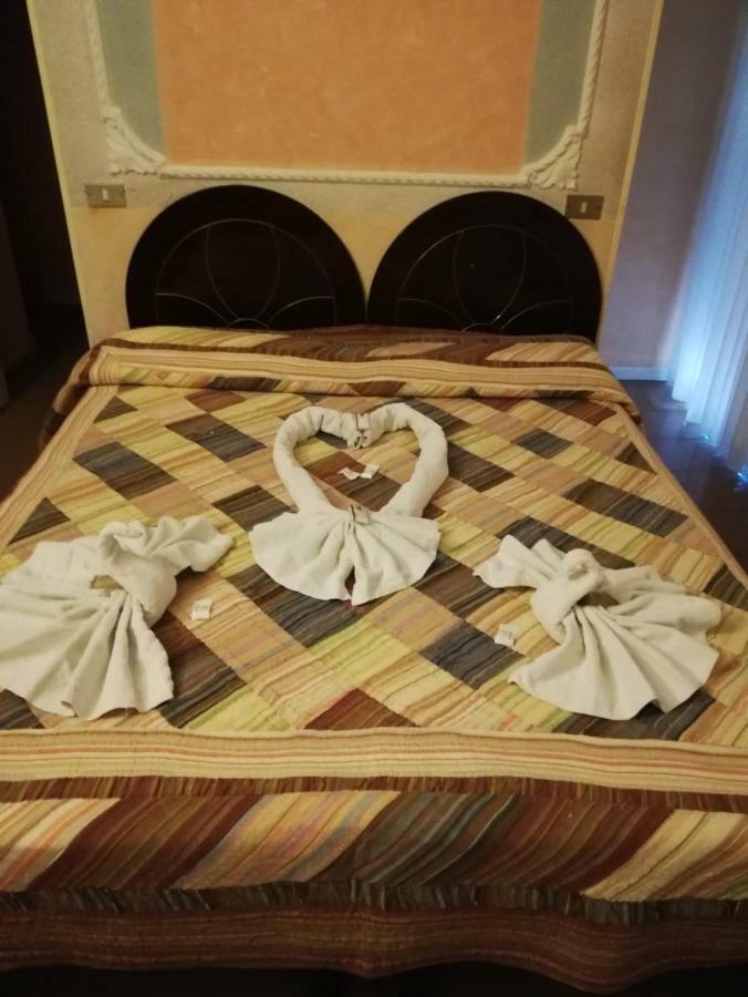 Hotel Residence Maria Grazia Rimini Kültér fotó